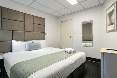 Cosmo On Bank - Hotel WA 11