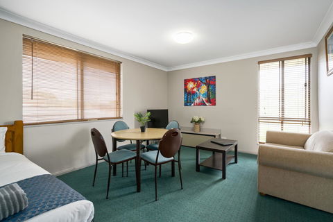 Garden City Motor Inn - Hotel WA 34