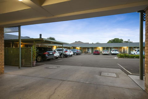 Garden City Motor Inn - Hotel WA 44