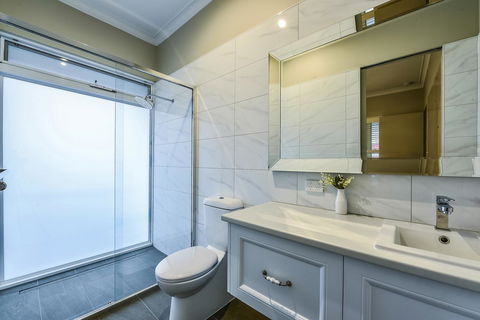 Aloha Central Luxury Apartments - Hotel WA 16
