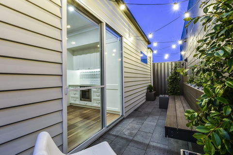 Aloha Central Luxury Apartments - Hotel WA 13