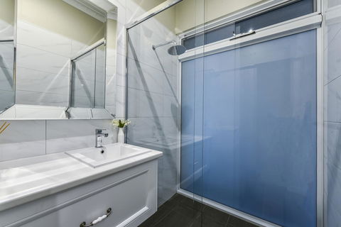 Aloha Central Luxury Apartments - Hotel WA 18