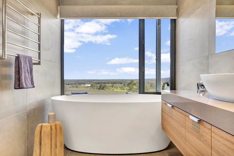 Shadow Creek McLaren Vale - Hotel WA 4
