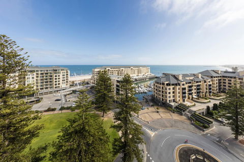 Oaks Glenelg Liberty Suites - Hotel WA 17