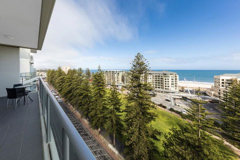 Oaks Glenelg Liberty Suites - Hotel WA 13