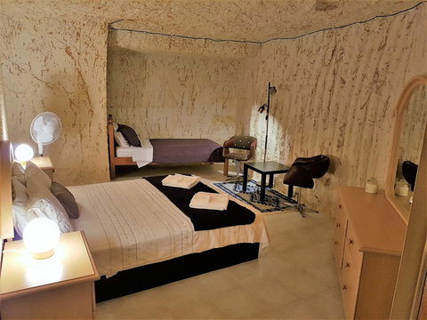 Underground Gem - Hotel WA 1