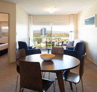 Hume Serviced Apartments - Hotel WA