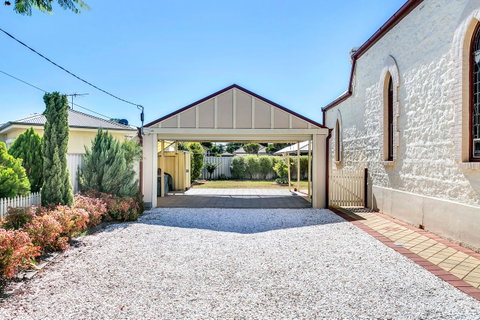 \'THE CHURCH\' Guest Home, Gawler Barossa Region - Hotel WA 11