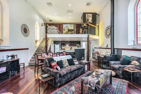 \'THE CHURCH\' Guest Home, Gawler Barossa Region - Hotel WA 1