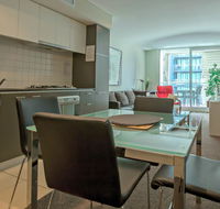 Adelaide DressCircle Apartments - North Terrace - Hotel WA