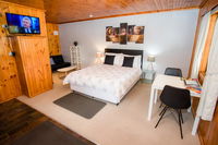 Book Seppeltsfield Accommodation Vacations Hotel WA Hotel WA