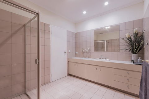 Adelaide Style Accommodation-Close To City-North Adelaide-3 Bdrm- FREE Parking - Hotel WA 31