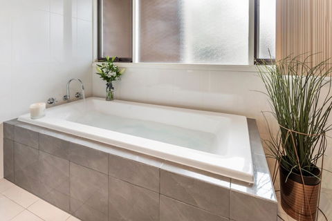 Adelaide Style Accommodation-Close To City-North Adelaide-3 Bdrm- FREE Parking - Hotel WA 2