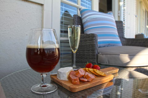 Smugglers Inn Studio Apartments - Hotel WA 2