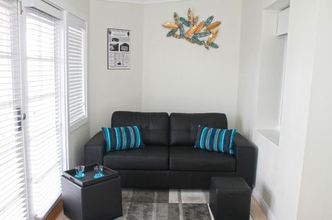 Smugglers Inn Studio Apartments - Hotel WA 3