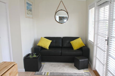 Smugglers Inn Studio Apartments - Hotel WA 11