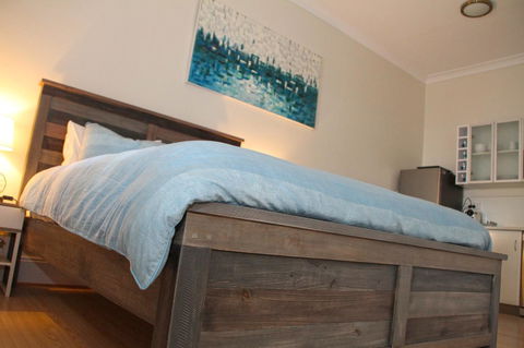 Smugglers Inn Studio Apartments - Hotel WA 9