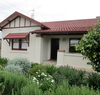 Mataro Cottage