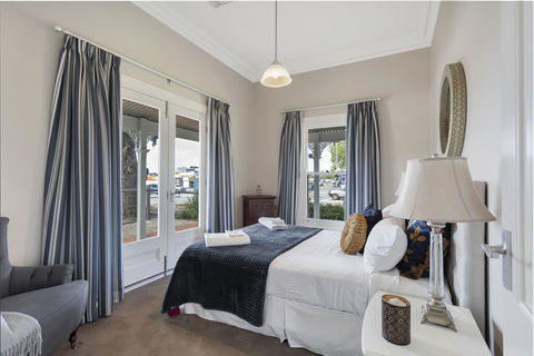 Grandview Accommodation - The Elm Tree Apartments - Hotel WA 10