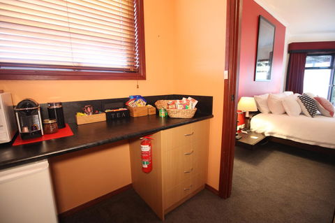 Wine And Roses Bed And Breakfast - Hotel WA 32