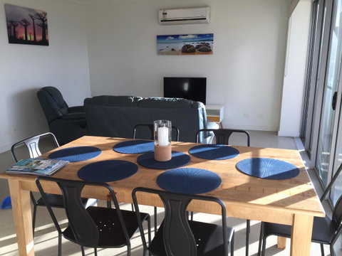 Penneshaw Oceanview Apartments - Hotel WA 13