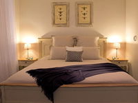 Book Williamstown Accommodation Vacations Hotel WA Hotel WA