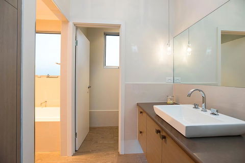 Lavina Luxury Beach House - Hotel WA 27