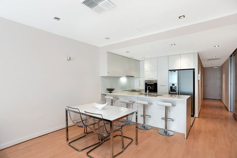 Breeze Beachfront Apartment - Hotel WA 10