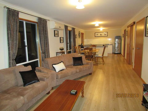 Lazy Days Cottage - Victor Harbor - Hotel WA 17