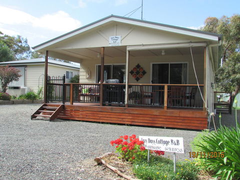 Lazy Days Cottage - Victor Harbor - Hotel WA 0