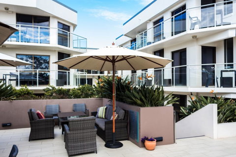 Bayview Beachfront Apartments, In Town Right On The Beach - Hotel WA 26