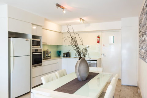 Bayview Beachfront Apartments, In Town Right On The Beach - Hotel WA 42