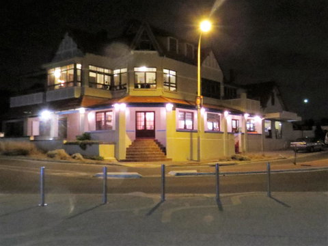 McCloud House - Hotel WA 8