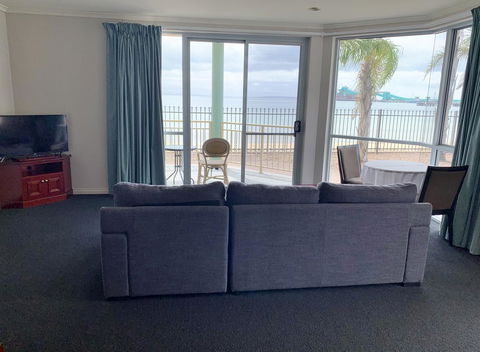 Hilton Beachfront Motel - Hotel WA 7