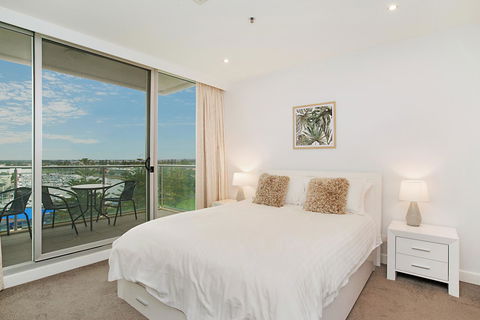 Beachside Luxury & Comfort, Ocean Views In Glenelg - Hotel WA 12