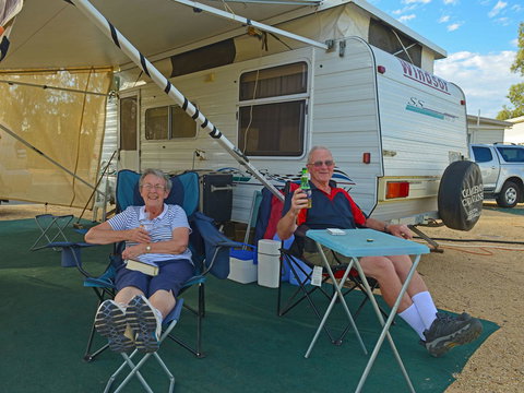 Echo Holiday Parks - Waikerie - Hotel WA 5