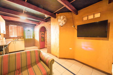 The Underground Motel - Hotel WA 16