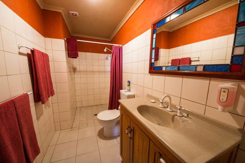 The Underground Motel - Hotel WA 10