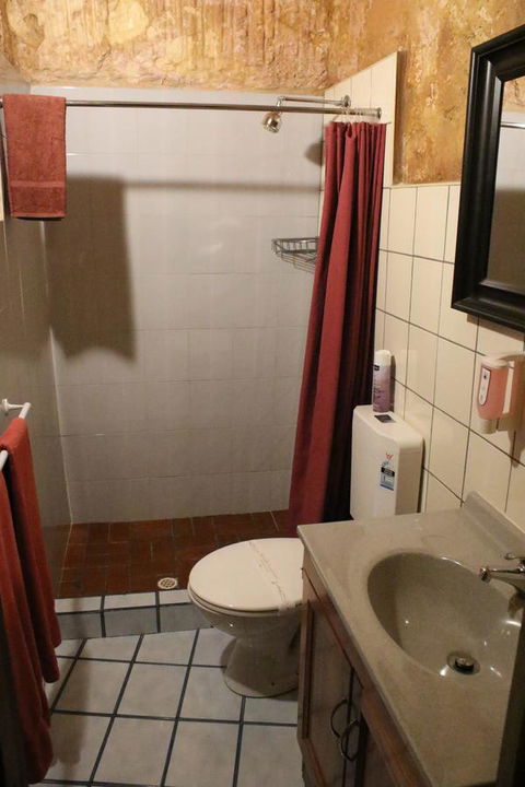 The Underground Motel - Hotel WA 4