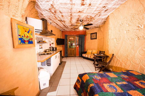 The Underground Motel - Hotel WA 18