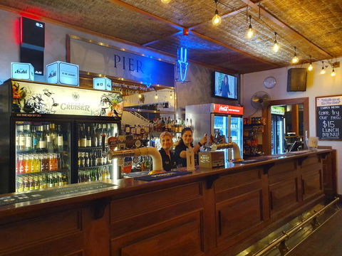 Pier Hotel Port Lincoln - Hotel WA 6
