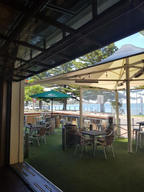 Pier Hotel Port Lincoln - Hotel WA 30