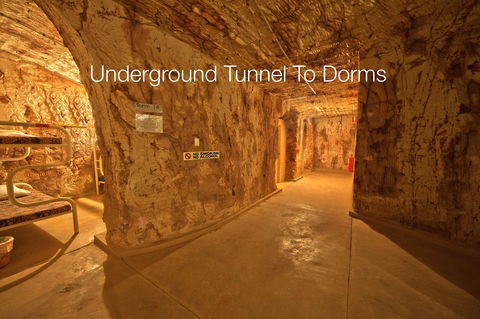 Radeka Downunder Underground Motel - Hotel WA 10