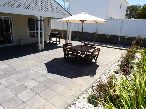 Moontana - Hotel WA 14