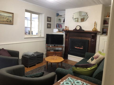 Goolwa Marinerâ€™s Cottage - Free Wifi And Pet Friendly - Centrally Located In Historic Region - Hotel WA 11