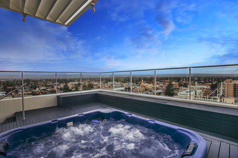 Glenelg Skyline Penthouse - Hotel WA 0