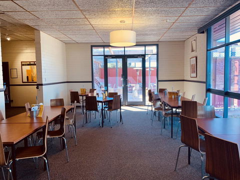 Opal Inn Hotel, Motel, Caravan Park - Hotel WA 27