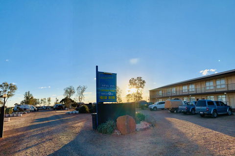Opal Inn Hotel, Motel, Caravan Park - Hotel WA 41