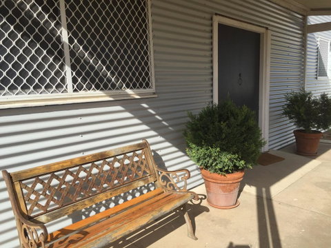 35 Trevena Road - Hotel WA 0