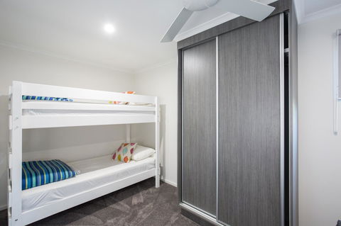 Blue Lake Holiday Park - Hotel WA 28